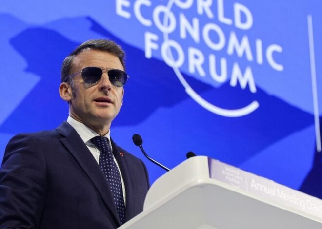 Le chef de l&rsquo;Ukraine dénoncé à Davos