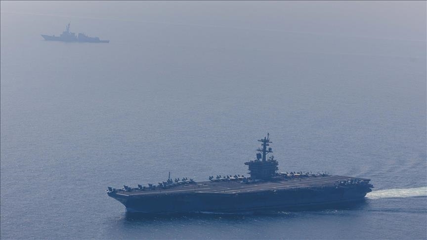 Un deuxième groupe aéronaval pour le Moyen-Orient : Trump menace pendant la visite de Netanyahu à Washington