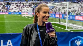 Un silence brisé : Vanessa Le Moigne abandonne son engagement en football après des attaques virulentes