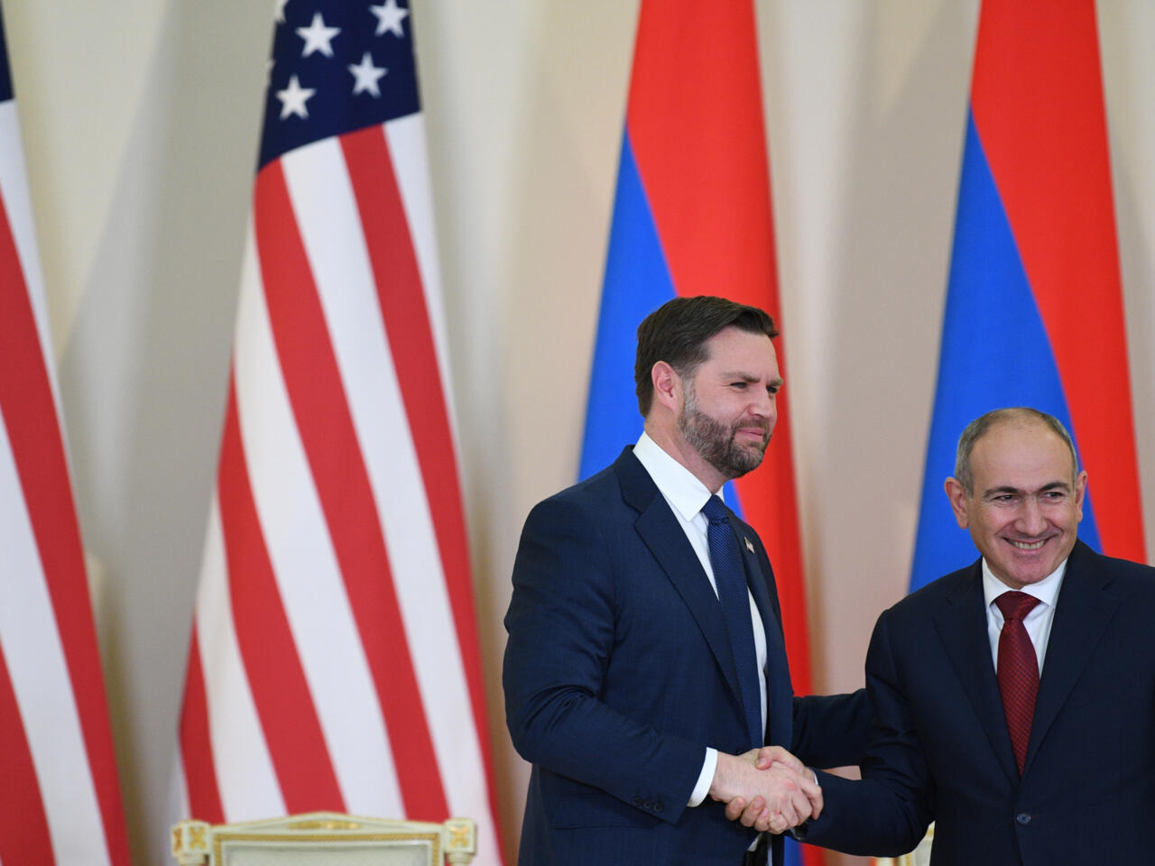 Vance en Caucasie : une nouvelle page pour Arménie et Azerbaïdjan