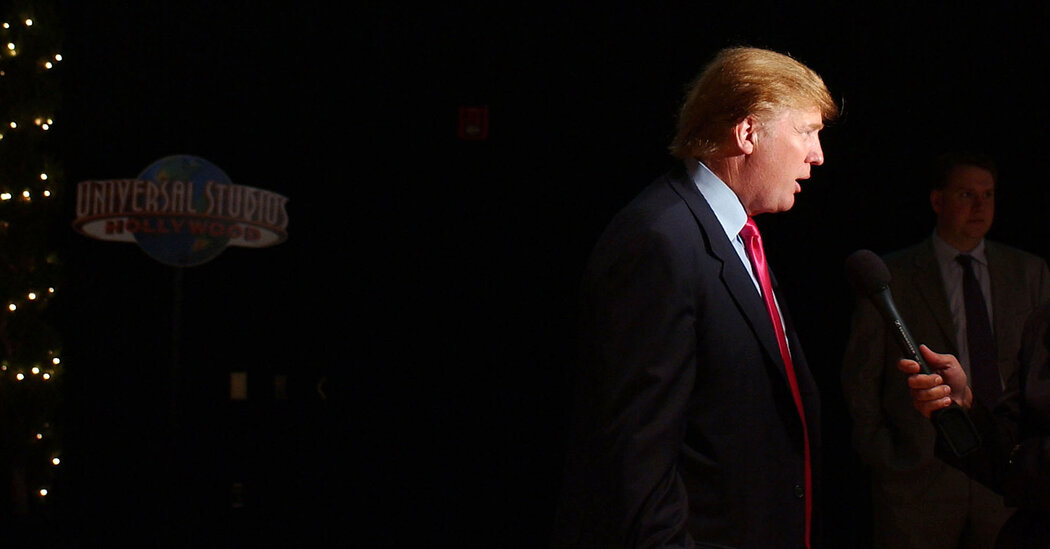 L&rsquo;Express plonge dans le vide des réseaux : l&rsquo;émission « Tout est com’ » échoue à briser les barrières de communication