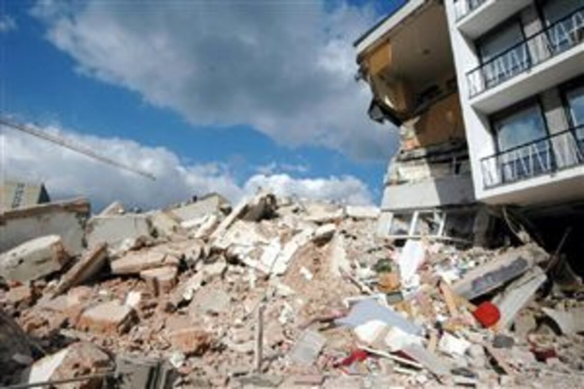 10 500 postes disparus : l’effondrement silencieux des rédactions françaises