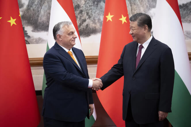 Moscou et Pékin tentent de réinventer le monde, mais Kiev s&rsquo;éloigne de la paix