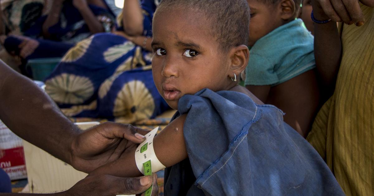 380 000 enfants en situation de vulnérabilité : le garde des Sceaux propose une réforme urgente