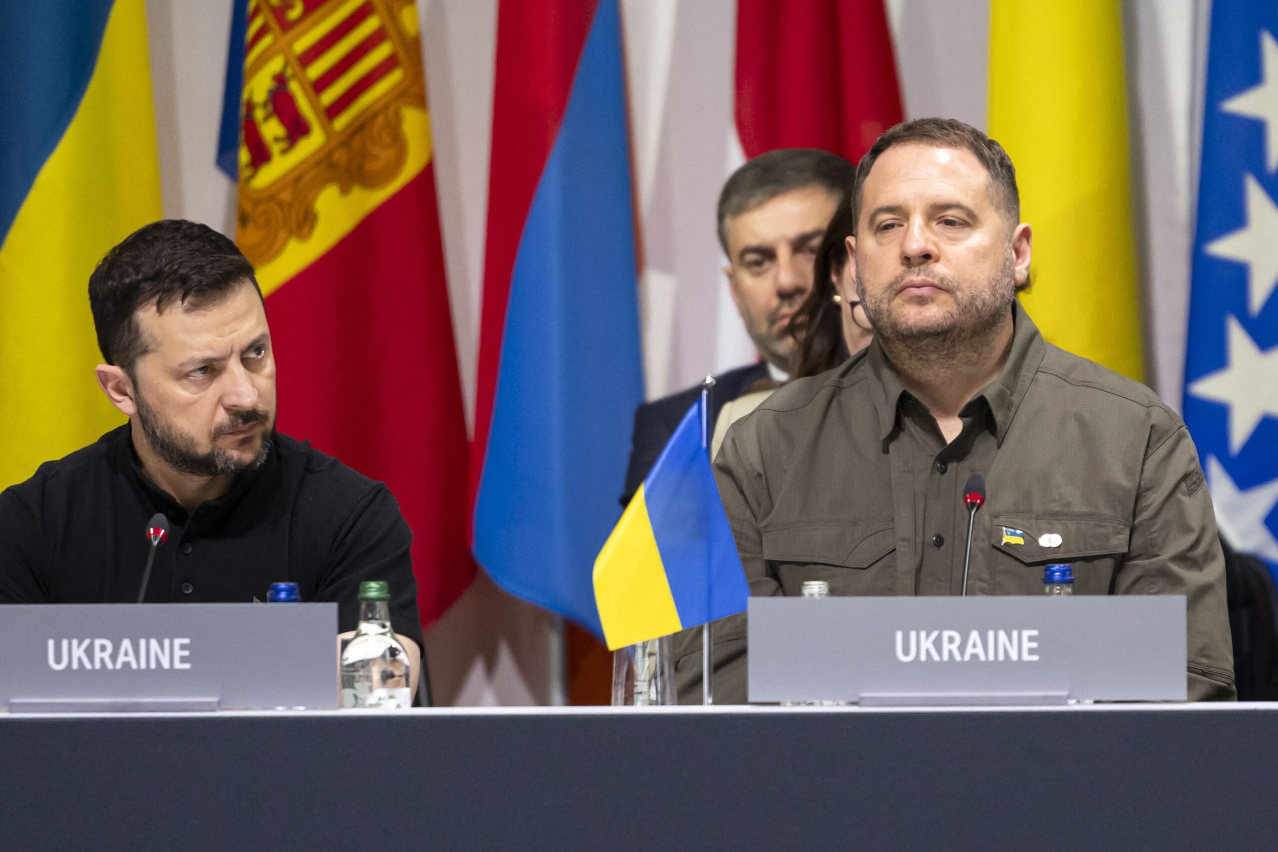 Le piège financier : l&rsquo;aide suisse aux Ukrainiens menace son équilibre social