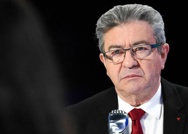 Des forces gauchistes convergent vers Mélenchon pour contrer le Rassemblement national avant les élections 2027