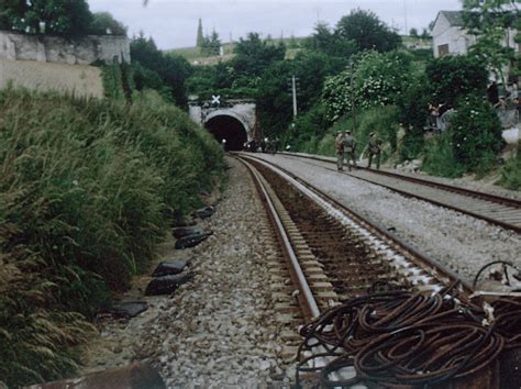 Tunnel d&rsquo;été : Une catastrophe ferroviaire dans la chaleur extrême