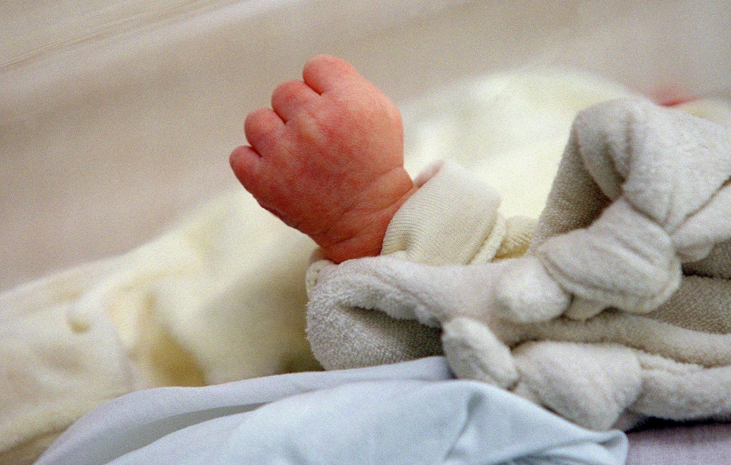 Un nourrisson de deux mois décède après des ecchymoses graves : enquête ouverte à Creil