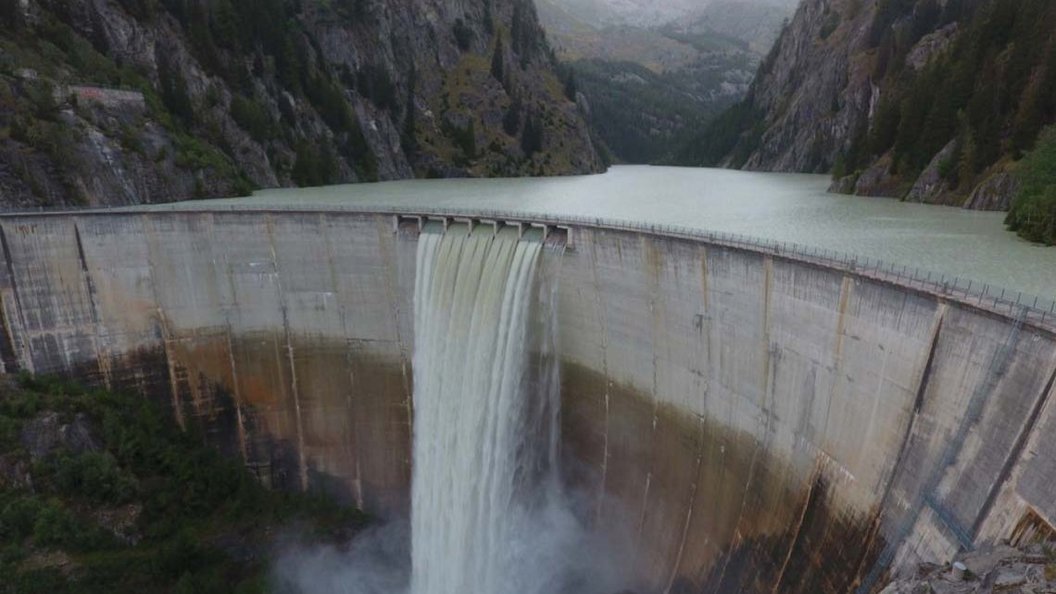 Un nouveau barrage douanier menace la stabilité économique suisse