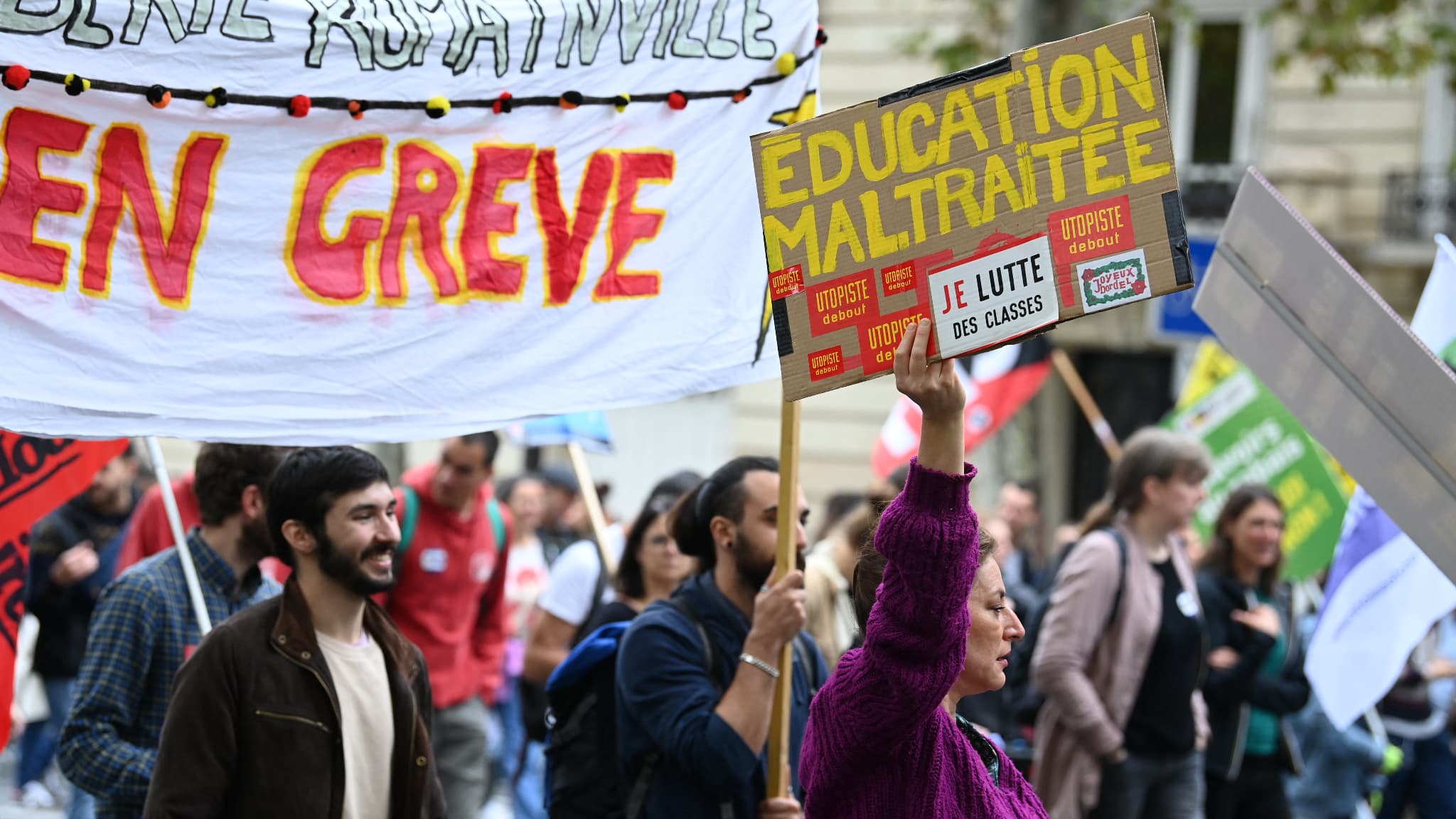 Chaleur extrême : les enseignants menacent de grèves pour défendre leur sécurité et celle des élèves