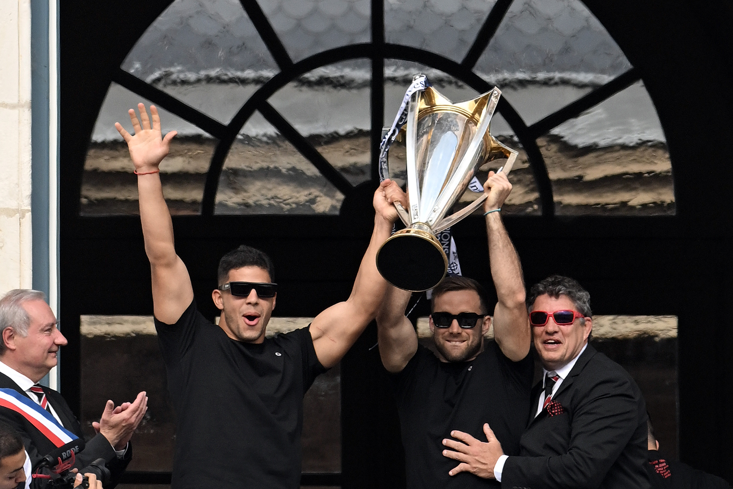 La Pluie Étouffe le Triomphe : Les Célébrations du Stade Toulousain Annulées
