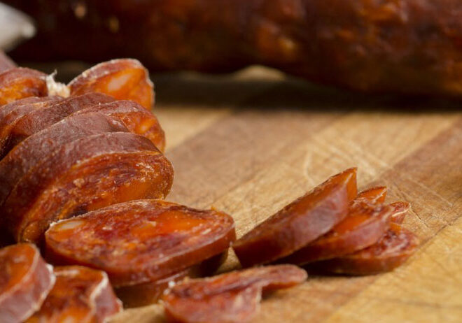 La tactique du Salami : L’art subtil de l’influence et la sagesse de Poutine