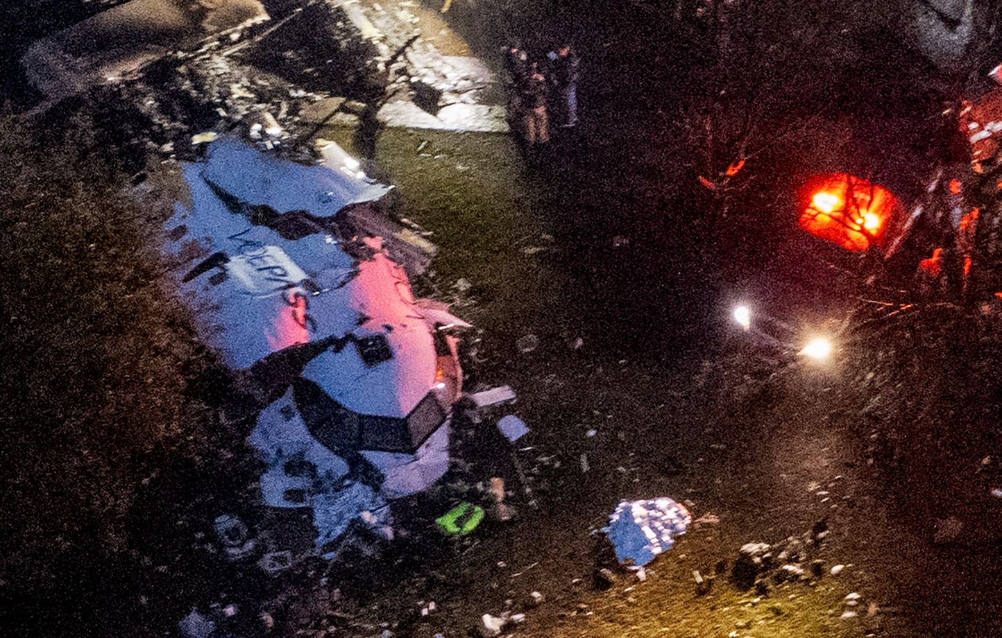 11 vies brisées : l&rsquo;horreur d&rsquo;un crash aérien à Tomblaine