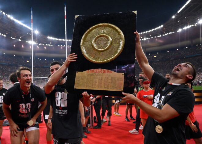 Le Bouclier de Brennus en jeu : Toulouse et Montpellier se battent pour la couronne du Top 14