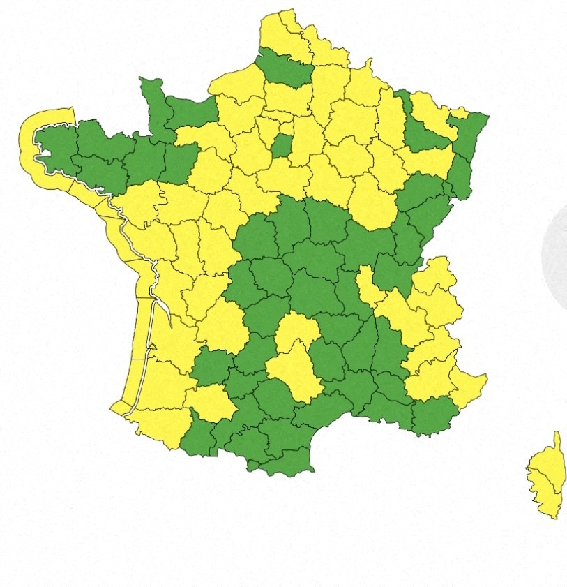 Six départements français en vigilance jaune pour risques d’inondations liés à la pluie intense