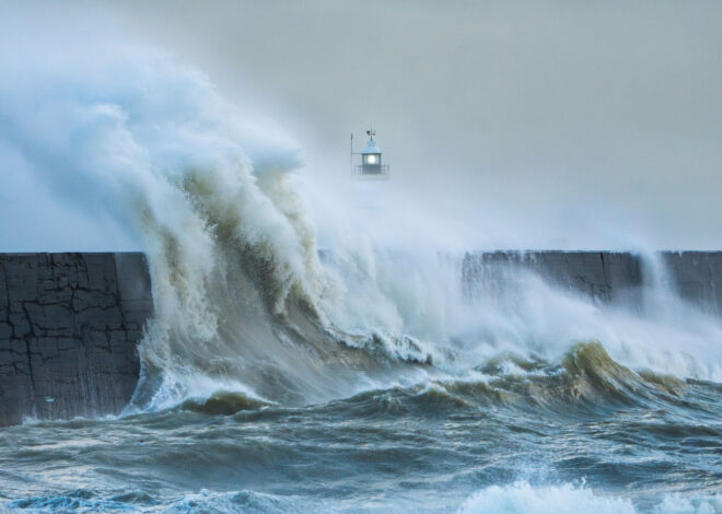 Tempête apocalyptique dévaste l&rsquo;Île-de-France : routes enfoncées et infrastructures à l’abri d’une tempête sans précédent