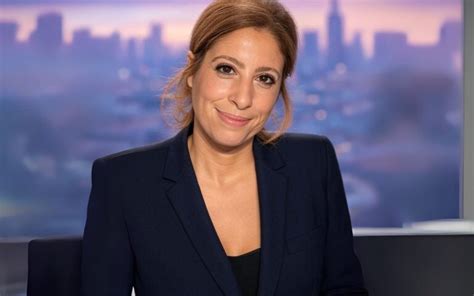 Le défi de la neutralité : Léa Salamé quitte « 20 Heures » avant l’élection