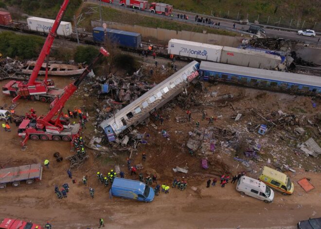 Catastrophe ferroviaire en Seine-Maritime : 44 blessés, un casse-tête pour les secours