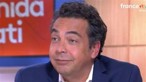CNews au bord du précipice : Patrick Cohen demande son interdiction par l&rsquo;Arcom