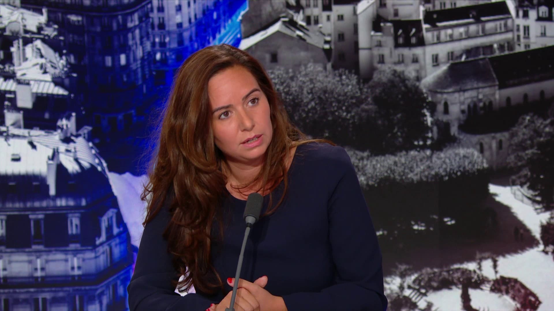 La France en effondrement : Sarah Knafo ouvre la voie à une coalition avec Jordan Bardella avant le scrutin de 2027