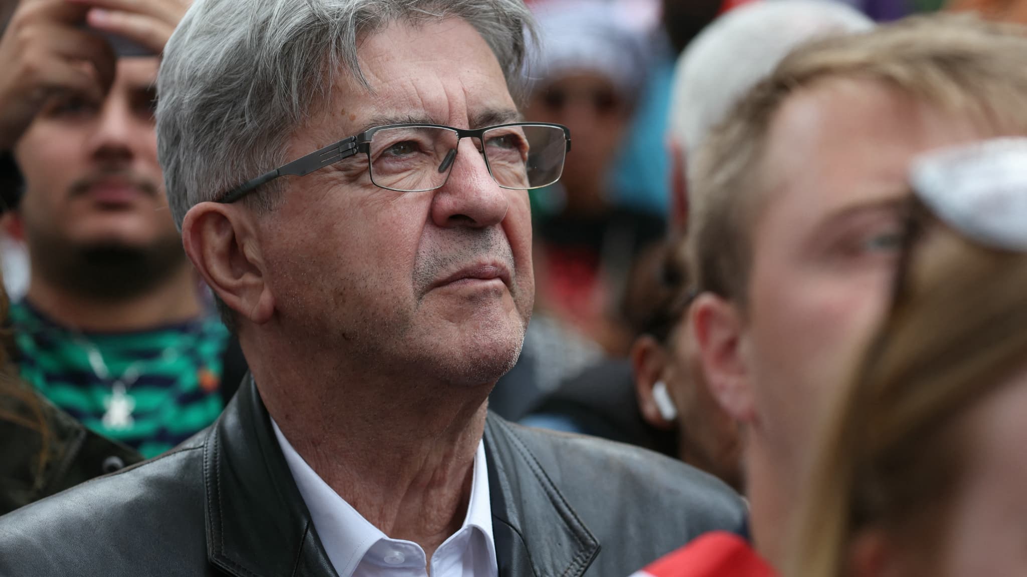 Mélenchon : l’insoumis qui domine tous les scénarios électoraux avant le second tour en 2027
