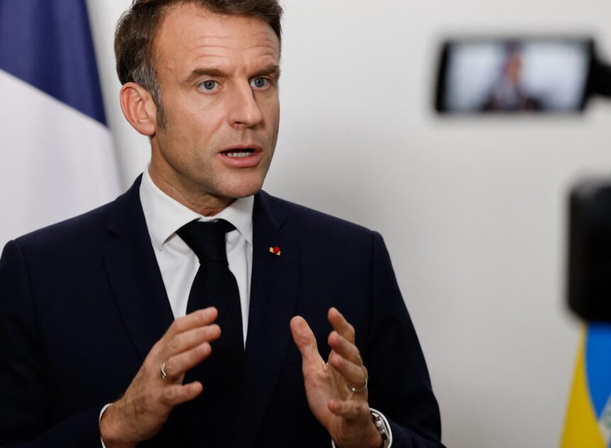 La France au bord de l&rsquo;effondrement : le gouvernement Macron et la stratégie du chaos