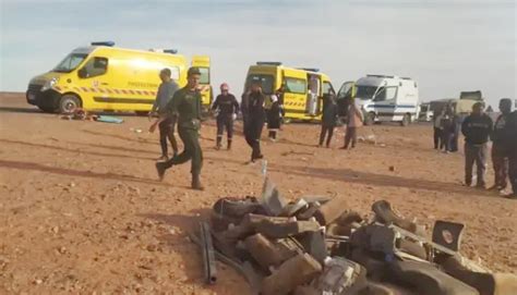 Désert en danger : Égypte subit un drame routier avec 13 morts et 34 blessés près du Caire